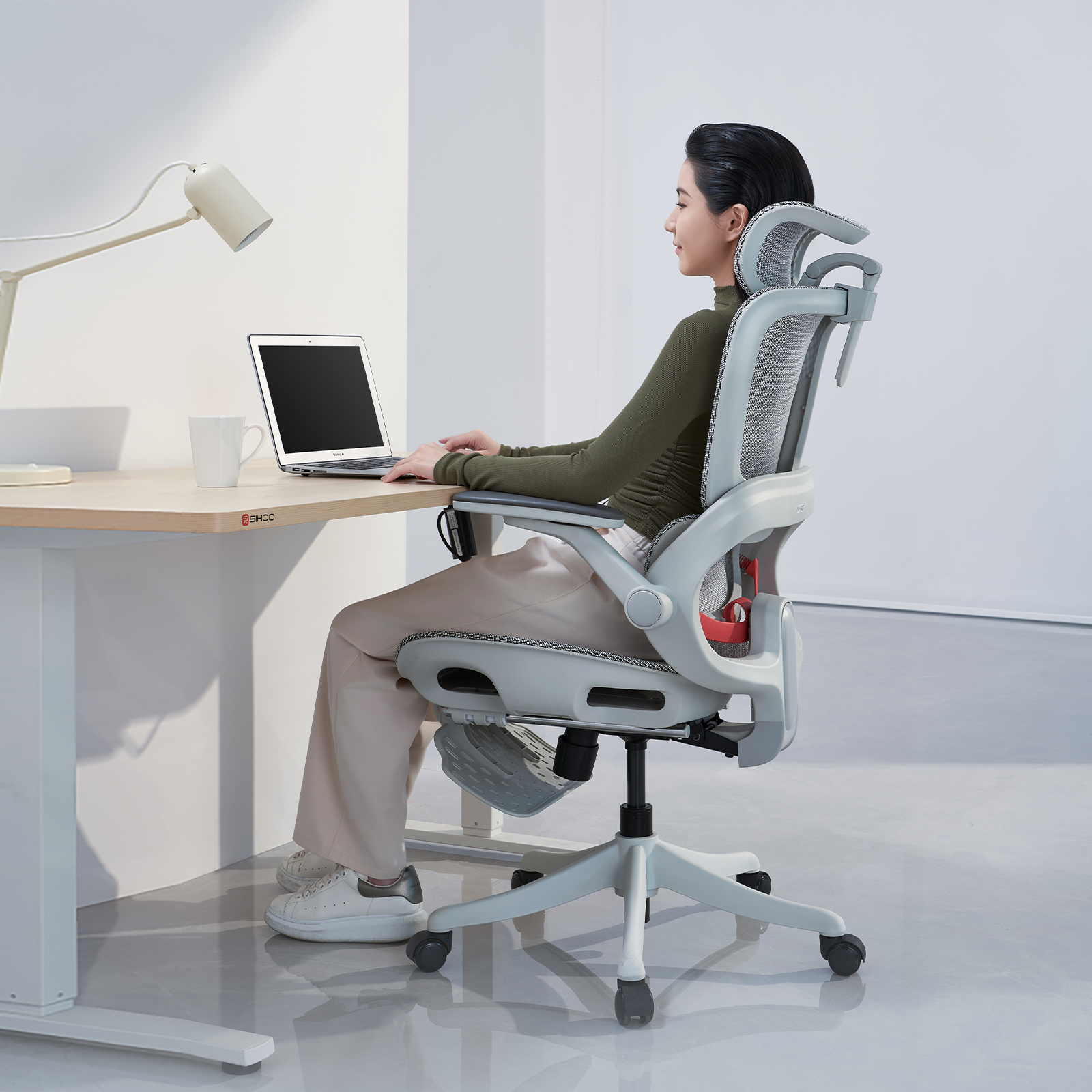 SIHOO B100 PRO Ergonomic Office Chair Floating Sacral Support